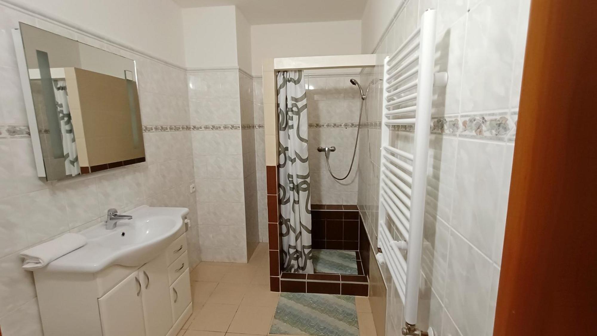 Apartments Gato Karlovy Vary Dalovice Ngoại thất bức ảnh