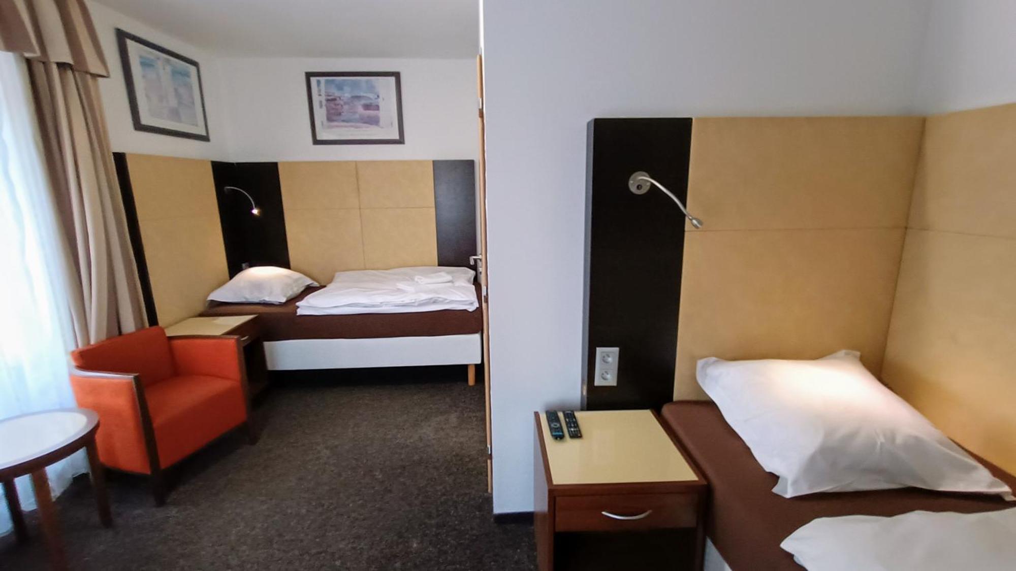 Apartments Gato Karlovy Vary Dalovice Ngoại thất bức ảnh